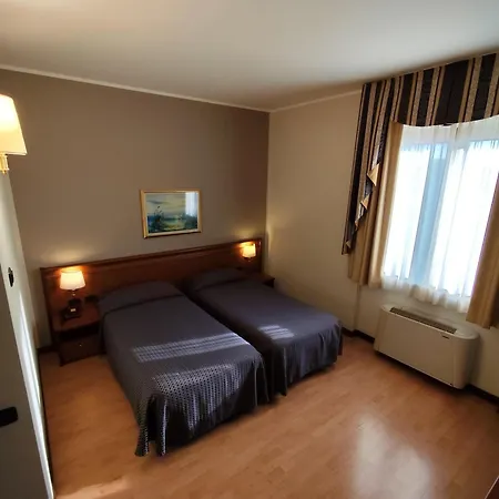 Majestic Otel 3*