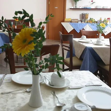 Majestic Otel 3*