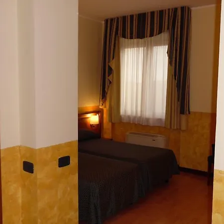 Hotel Majestic 3*